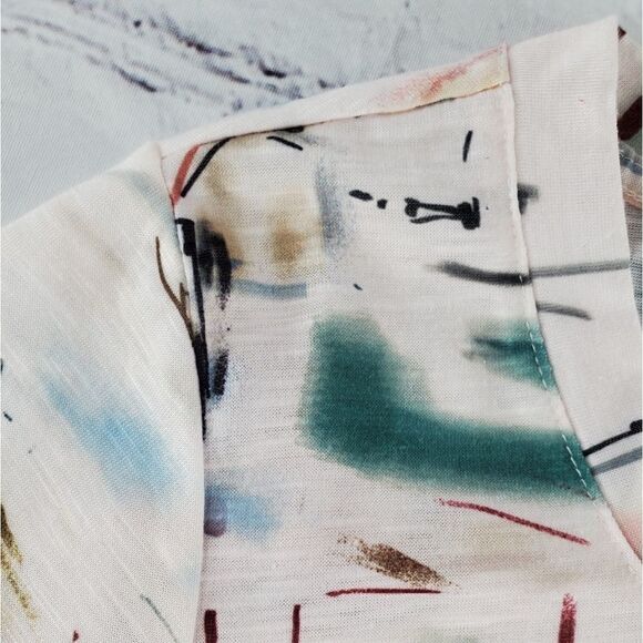 🔹️Christopher & Banks Cream Watercolor Print Long Sleeve Top Medium - Picture 5 of 9